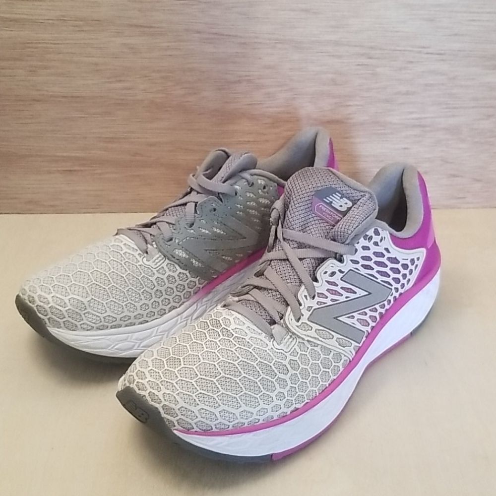 New Balance Fresh Foam Vongo 2 sz 9